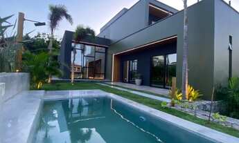 Imagem: Casa duplex nova, 240m2, 6 suítes, Summerville