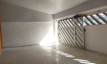 Imagem 3: Vendo casa com três quartos, aceita financiamento