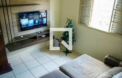 Imagem 2: Casa para Aluguel - Milionários, 4 Quartos, 202 m2