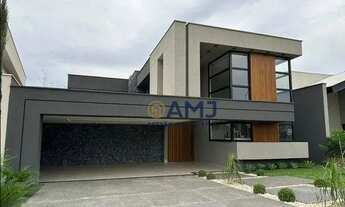 Imagem 1: Casa Alto Padrão no Portal do Sol Green em Goiania