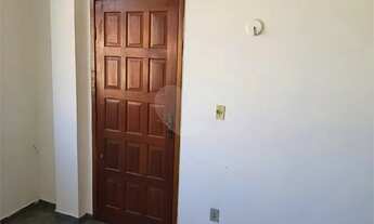 Imagem 5: Ótimo apartamento tipo casa, vazio, andar superior [VP