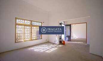 Imagem 7: Casa nova à venda no Pacaembu em rua tranquila, com 4 andares, 5 suítes muito ampla, com 1