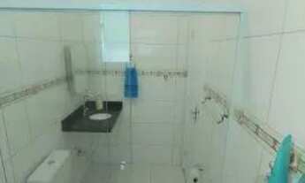 Imagem 5: Casa para venda possui 105 metros quadrados com 3 quartos em Busca Vida (Abrantes) - Camaç