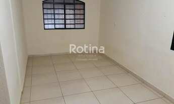 Imagem 4: Casa para aluguel, 3 quartos, 1 suíte, 1 vaga, Cidade Jardim - Uberlândia/MG