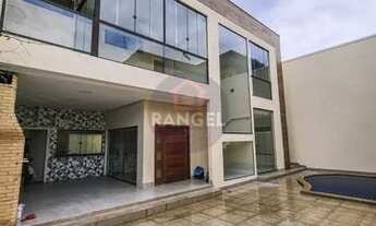 Imagem 2: Excelente Casa de Alto Padrão dentro de Condomínio fechado em Vargem Grande/RJ