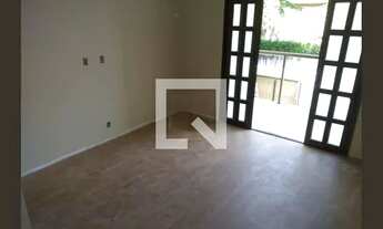 Imagem 3: Casa à Venda - São Francisco, 3 Quartos, 220 m2