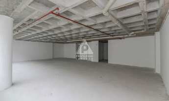 Imagem 6: Sala, Centro, infraestrutura empresarial