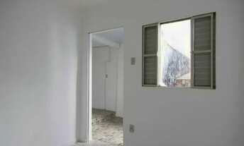 Imagem: Casa a dois quarteirões da avenida Pedro