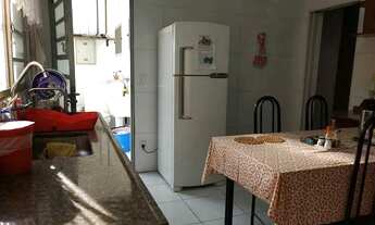 Imagem 3: Casa para venda tem 200 metros quadrados com 3 quartos em Dos Casa - São Bernardo do Campo