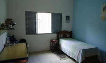 Imagem 5: 4022Casa para aluguel possui 239 metros quadrados com 2 quartos em Jardim Santa Clara - Ta