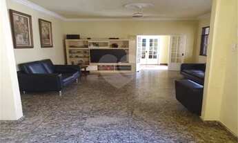 Imagem 5: Casa com 5 Quartos à Venda com 309 m²