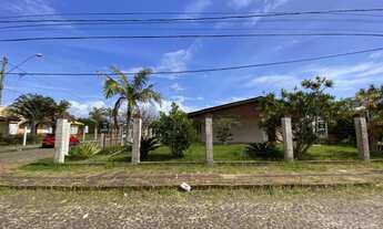 Imagem 2: Casa de 8 dormitórios à Venda - Xangri-lá