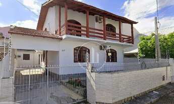 Imagem: Casa à venda, 200 m² por R$ 750.000,00