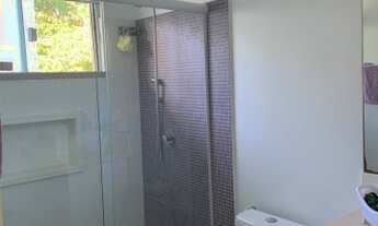 Imagem 3: Casa de condomínio para venda possui 300 metros quadrados com 4 quartos