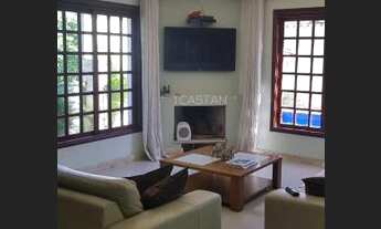 Imagem 2: Casa de 316 metros quadrados no bairro Aruã com 4 quartos