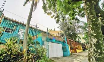 Imagem 2: Porto Alegre - Casa Padrão - Jardim do Salso