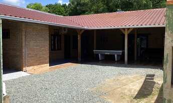 Imagem 3: Casa de alvenaria com 04 quartos - Área de festas - Quintal amplo - 700m da Avenida