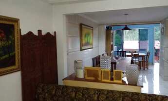 Imagem: Sobrado em cond fechado