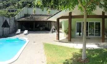 Imagem: Casa em Condomínio à venda, 3 quartos