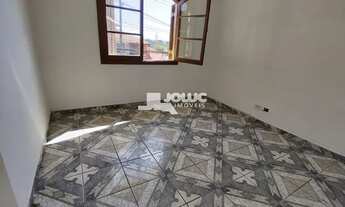 Imagem: Sobrado com 02 dormitórios e 02 vagas