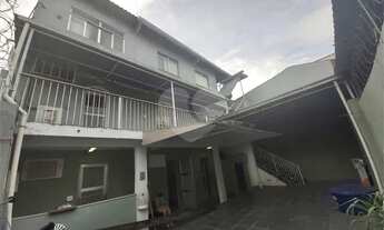 Imagem: Casarão com 6 quartos ME