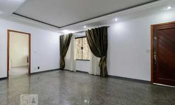 Imagem 4: Casa para Aluguel - Belém, 3 Quartos, 123 m2