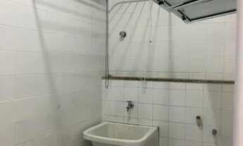 Imagem 6: Casa de condomínio para aluguel tem 235 metros quadrados com 5 quartos