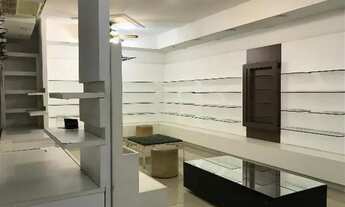 Imagem 5: Loja com 199 m², 20 de frente x 5 de fundos