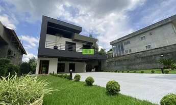 Imagem 4: Linda casa moderna, integrada e envidraçada, com ótimo acabamento