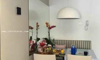 Imagem 2: Apartamento para Venda em Florianópolis, Canasvieiras, 2 dormitórios, 1 banheiro, 1 vaga