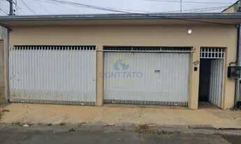 Imagem: CASA COM 3 QUARTOS PARA LOCAÇÃO