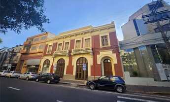 Imagem 2: Belíssimo Casarão Histórico em excelente ponto comercial