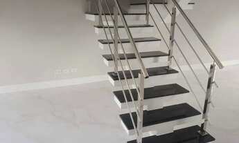 Imagem 2: Casa triplex condomínio fechado