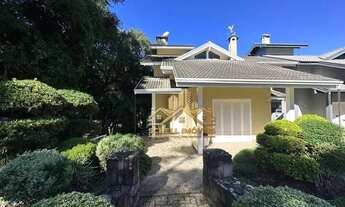 Imagem 2: Casa com 3 dormitórios à venda, 137 m² por R$ 1.500.000 - Planalto - Gramado/RS