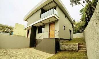 Imagem: Casa de 3 dormitórios com suíte