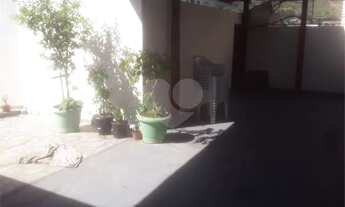 Imagem 2: Apartamento em ótimo condomínio, composto por sala, dois dormitórios [VP