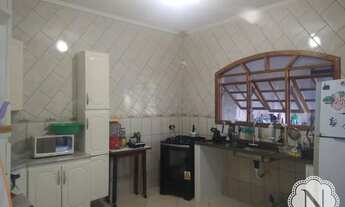 Imagem: Sobrado no bairro Laranjeiras