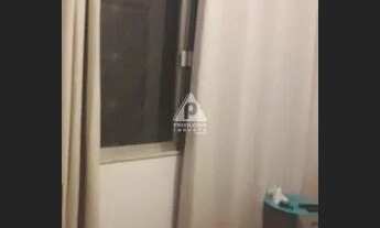 Imagem 6: Laranjeiras Sebastião de Lacerda excelente 2 quartos 2 banheiros cozinha americana reforma