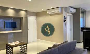 Imagem 5: Apartamento mobiliado, 18° andar, 3 suítes, 3 vagas individuais de garagem, com 269 m² por