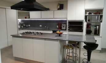 Imagem 2: Sobrado para venda possui 163 metros quadrados com 3 suítes em Vila Granada - São Paulo