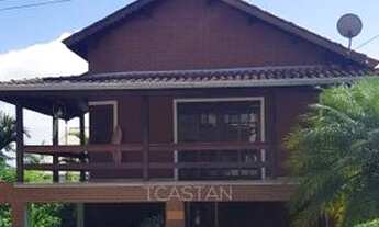 Imagem: Casa de 316 metros quadrados no bairro Aruã