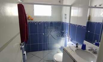 Imagem 2: Linda casa com piscina no Urbanova!!!