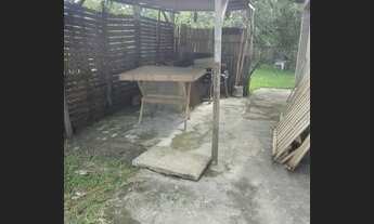 Imagem 3: Sítio com piscina