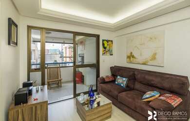 Imagem 4: Apartamento à venda semi-mobiliado de 65m² com 2 dormitórios e vaga no bairro Cidade Baixa