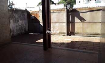 Imagem: Casa à venda, 6 quartos, 1 suíte, 2 vagas