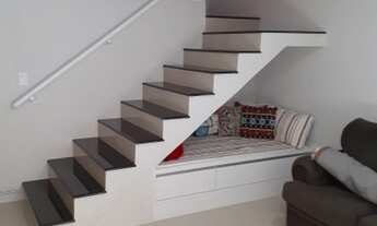 Imagem 4: Casa de condomínio sobrado para venda possui 240 metros quadrados com 3 quartos