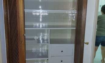 Imagem 6: Apartamento reformado no Posto 5 com 70 m² sala 2 quartos armários dependências em Copacab