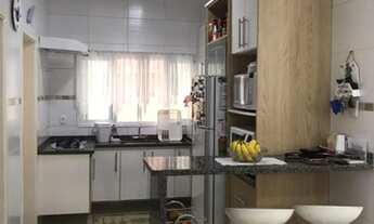 Imagem 2: Casa de condomínio térrea para venda tem 130 metros quadrados com 3 quartos