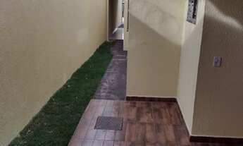 Imagem 2: Casa 2 quartos sendo 1 suite , varandão com churrasqueira a carvão