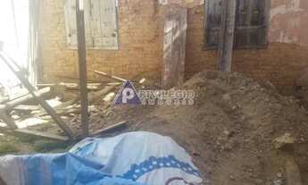 Imagem 6: Tereno de uma area otima para construir uma casa e ou um predio